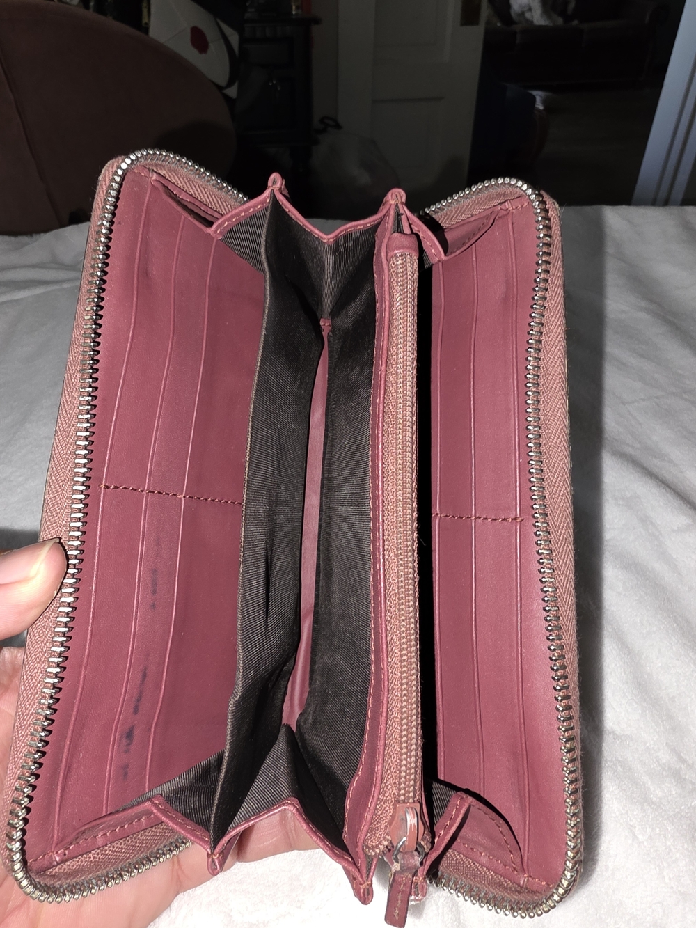 Gucci GG Blooms Zip Wallet - Pink Beige - Picture 10 of 11